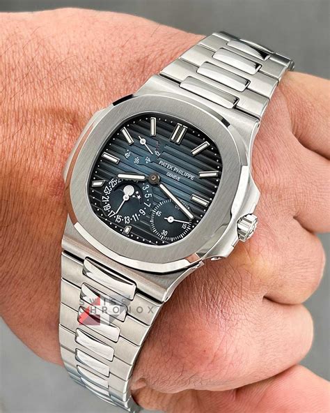 patek philippe nautilus 5712 1a 001 review